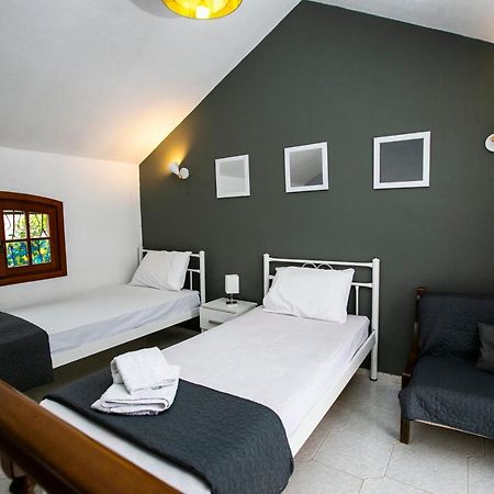 Villa Kouf Nea Iraklitsa Extérieur photo