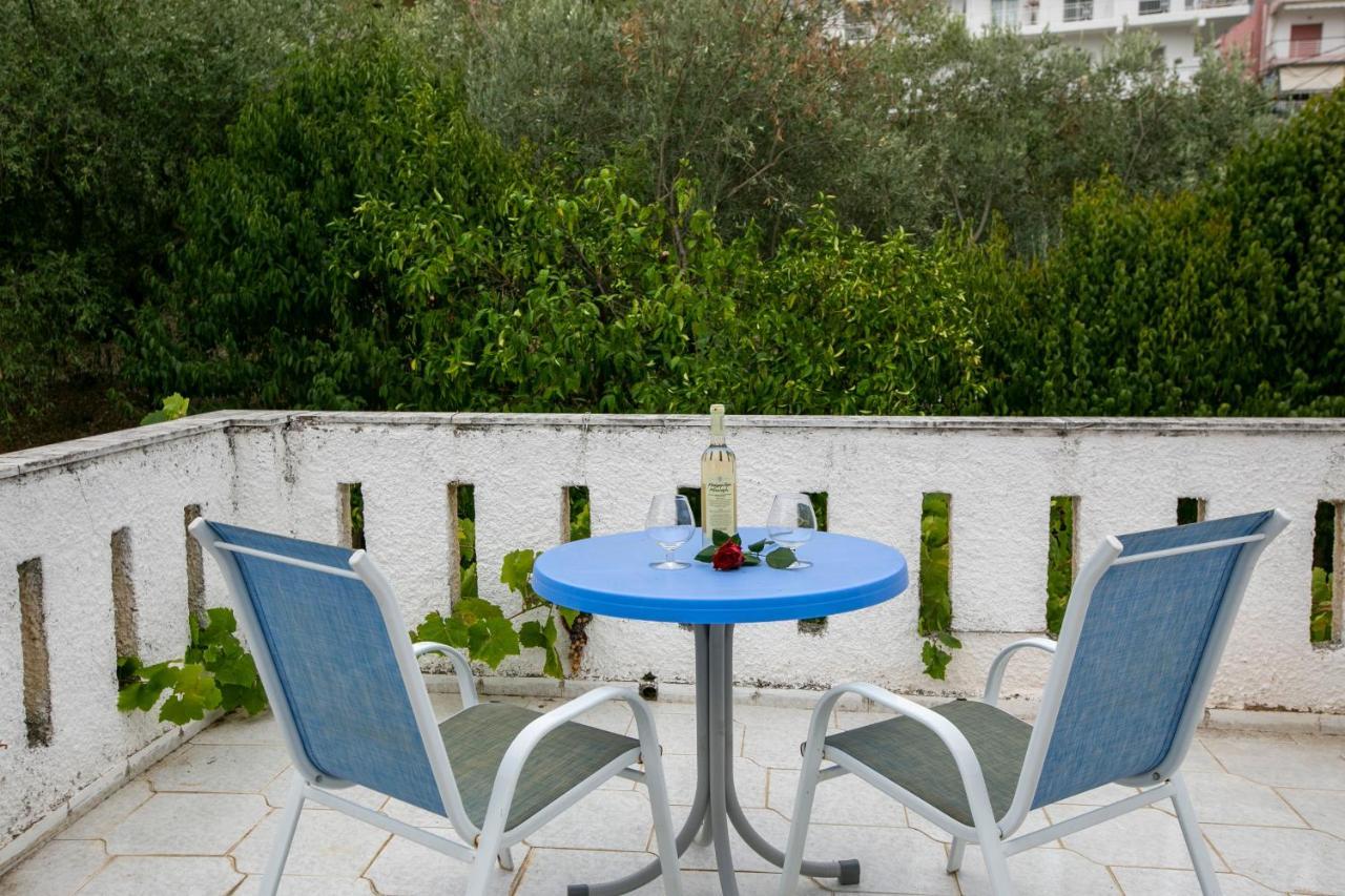 Villa Kouf Nea Iraklitsa Extérieur photo